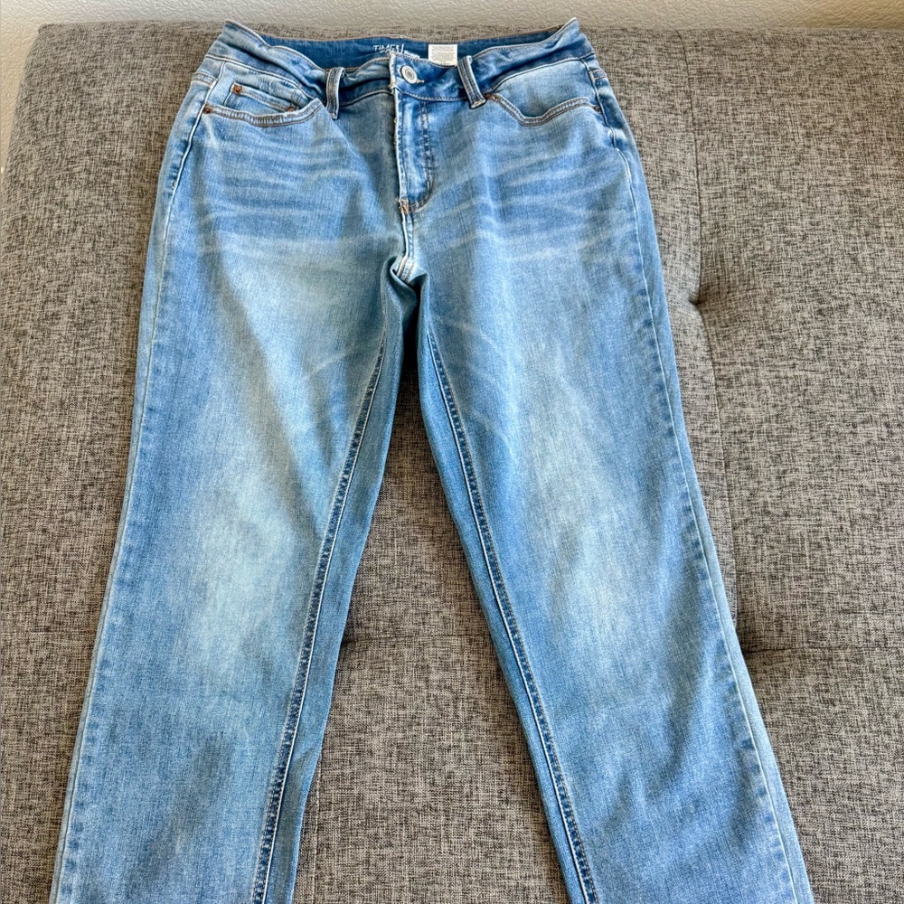 Time and Tru Medium Blue Straight Jeans